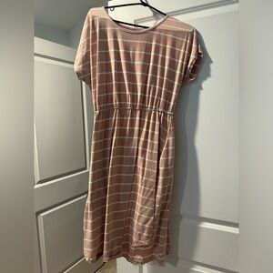 Pink And White Strip Woman’s XL Dress With Pockets